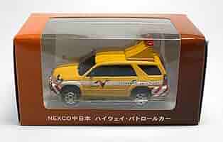 NEXCO中日本 ハイウェイパトロールカー トヨタ ハイラックスサーフ 限定品 ミニカーショップ ケンボックス トヨタハイラックスサーフ